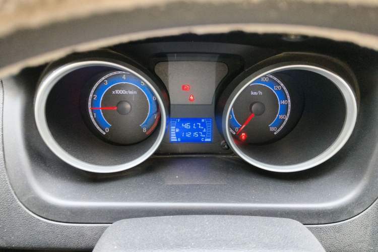 Used CHANGAN KAICHENG Ruixing M80 2021 1.6L Base Model 2-Seater Single-Steamed Air Conditioner China VI Standard Flat Roof with Lift-Up Rear Door DAM16KR Instrument Cluster