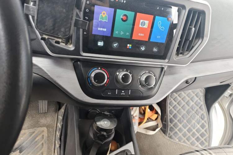 Used CHANGAN KAICHENG Ruixing M80 2021 1.6L Comfort Version 2-Seater Single-Steaming Air Conditioner China VI Standard Flat Roof Dual-Swing Doors – DAM16KR Audio And AC Panel