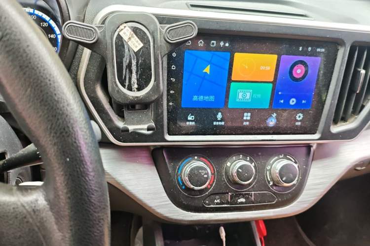 Used CHANGAN KAICHENG Ruixing M80 2021 1.6L Comfort Version 2-Seater Single-Steaming Air-Conditioned China VI Standard Flat Roof with Lift-Up Rear Door DAM16KR Audio And AC Panel