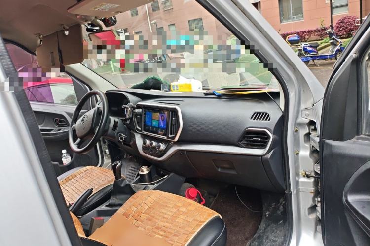Used CHANGAN KAICHENG Ruixing M80 2021 1.6L Comfort Version 2-Seater Single-Steaming Air-Conditioned China VI Standard Flat Roof with Lift-Up Rear Door DAM16KR Center Console