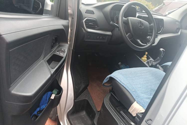 Used CHANGAN KAICHENG Ruixing M80 2021 1.6L Comfort Version 4-Seater Single-Steamed Air Conditioning China VI Standard Flat Roof with Lift-Up Rear Door – DAM16KR Driver Seat