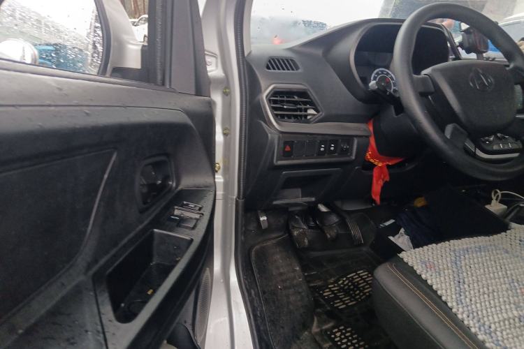 Used CHANGAN KAICHENG Ruixing M80 2021 1.6L Comfort Version 4-Seater Single-Steamed Air Conditioning China VI Standard Flat Roof with Lift-Up Rear Door – DAM16KR Driver Seat