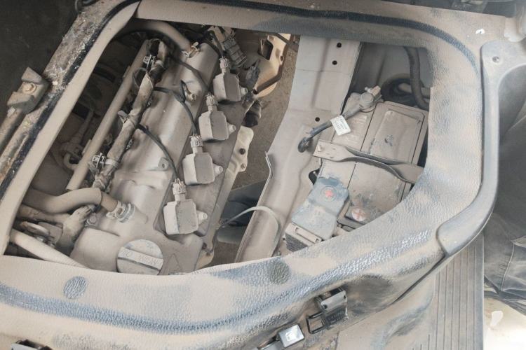 Used CHANGAN KAICHENG Ruixing M80 2021 1.6L Comfort Version 2-Seater Single-Steaming Air-Conditioned China VI Standard High-Roof Double-Swing Doors – DAM16KR Engine Bay
