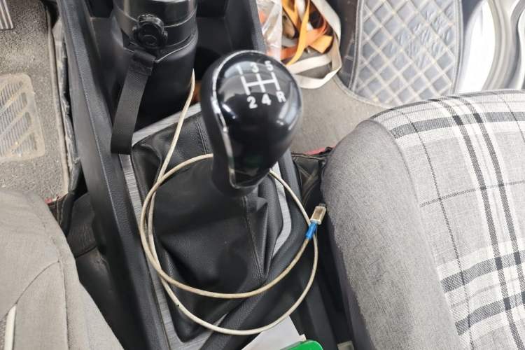 Used CHANGAN KAICHENG Ruixing M80 2021 1.6L Comfort Version 2-Seater Single-Steaming Air Conditioner China VI Standard Flat Roof Dual-Swing Doors – DAM16KR Gear Lever