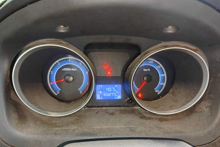 Used CHANGAN KAICHENG Ruixing M80 2021 1.6L Base Model 2-Seater Single-Steamed Air Conditioner China VI Standard Flat Roof with Lift-Up Rear Door DAM16KR Instrument Cluster