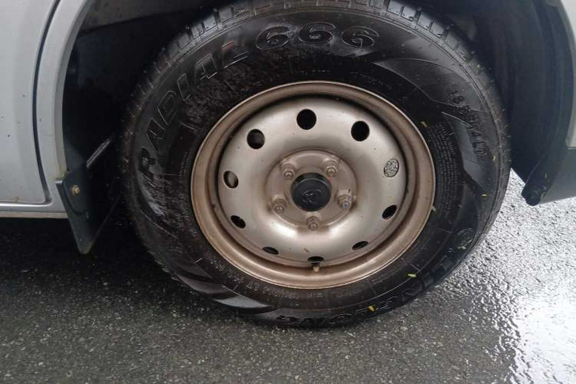 Used CHANGAN KAICHENG Ruixing M80 2021 1.6L Comfort Version 4-Seater Single-Steamed Air Conditioning China VI Standard Flat Roof with Lift-Up Rear Door – DAM16KR Right Front Wheel Hub