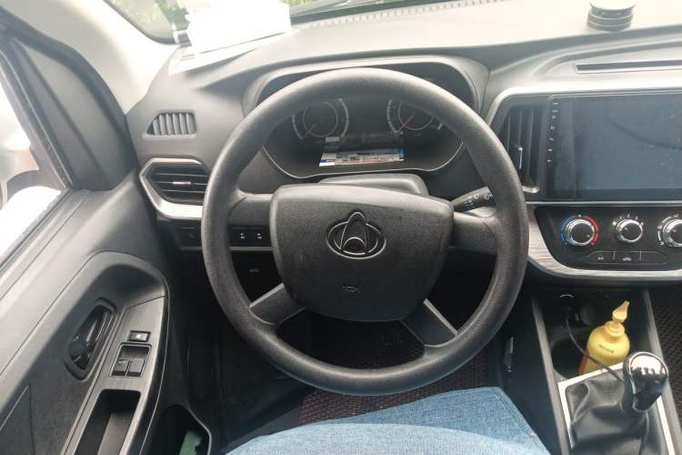 Used CHANGAN KAICHENG Ruixing M80 2021 1.6L Comfort Version 4-Seater Single-Steamed Air Conditioning China VI Standard Flat Roof with Lift-Up Rear Door – DAM16KR Steering Wheel