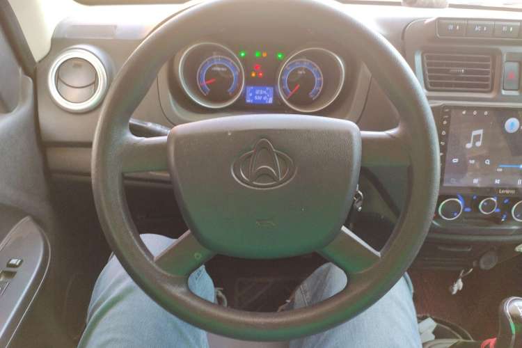 Used CHANGAN KAICHENG Ruixing M80 2021 1.6L Comfort Version 2-Seater Single-Steaming Air-Conditioned China VI Standard Flat Roof with Lift-Up Rear Door DAM16KR Steering Wheel