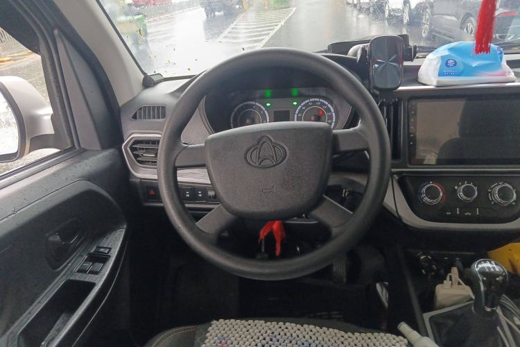 Used CHANGAN KAICHENG Ruixing M80 2021 1.6L Comfort Version 4-Seater Single-Steamed Air Conditioning China VI Standard Flat Roof with Lift-Up Rear Door – DAM16KR Steering Wheel