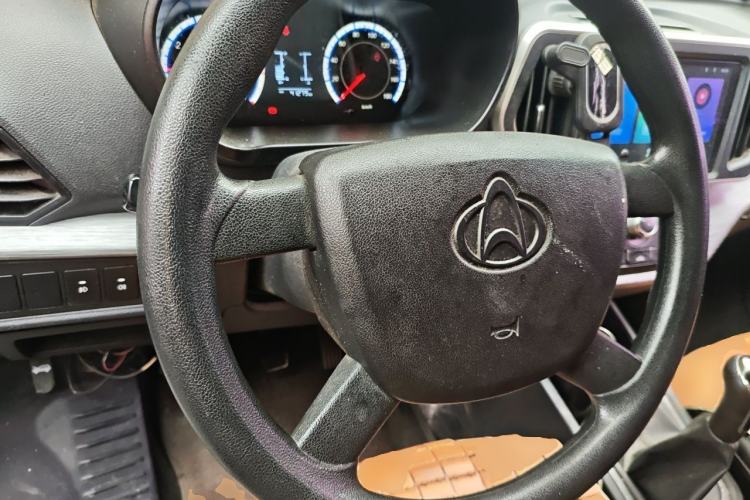 Used CHANGAN KAICHENG Ruixing M80 2021 1.6L Comfort Version 2-Seater Single-Steaming Air-Conditioned China VI Standard Flat Roof with Lift-Up Rear Door DAM16KR Steering Wheel