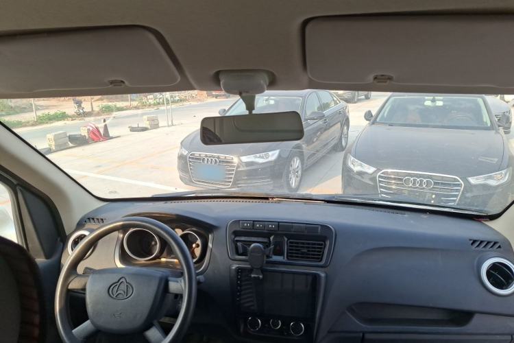 Used CHANGAN KAICHENG Ruixing M80 2021 1.6L Comfort Version 2-Seater Single-Steaming Air-Conditioned China VI Standard Flat Roof with Lift-Up Rear Door DAM16KR Center Console
