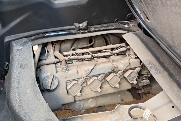 Used CHANGAN KAICHENG Ruixing M80 2021 1.6L Comfort Version 2-Seater Single-Steaming Air-Conditioned China VI Standard High-Roof Double-Swing Doors – DAM16KR Engine Bay