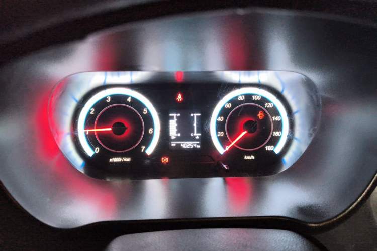 Used CHANGAN KAICHENG Ruixing M80 2021 1.6L Comfort Version 2-Seater Single-Steaming Air Conditioner China VI Standard Flat Roof Dual-Swing Doors – DAM16KR Instrument Cluster