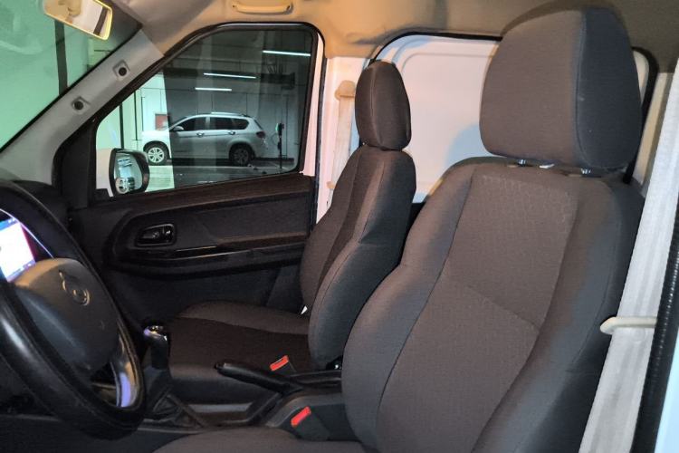 Used CHANGAN KAICHENG Ruixing M80 2021 1.6L Comfort Version 2-Seater Single-Steaming Air Conditioner China VI Standard Flat Roof Dual-Swing Doors – DAM16KR Left Front Seat