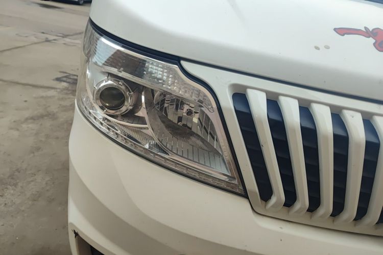 Used CHANGAN KAICHENG Ruixing M80 2021 1.6L Base Version 2-Seater Non-Air-Conditioned China VI Standard Flat Roof Liftback Doors DAM16KR Right Front Headlight