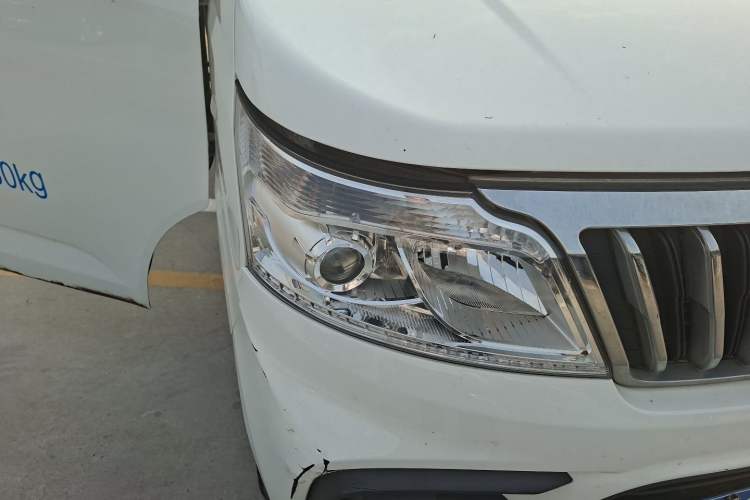 Used CHANGAN KAICHENG Ruixing M80 2021 1.6L Comfort Version 2-Seater Single-Steaming Air-Conditioned China VI Standard Flat Roof with Lift-Up Rear Door DAM16KR Right Front Headlight