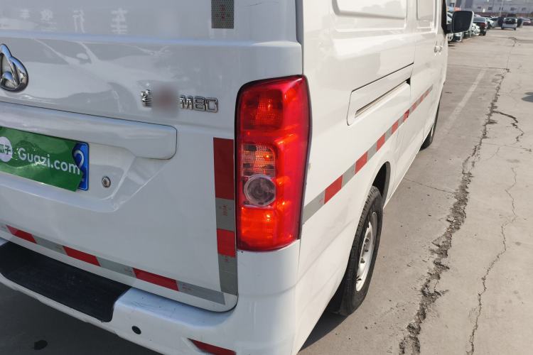 Used CHANGAN KAICHENG Ruixing M80 2021 1.6L Comfort Version 2-Seater Single-Steaming Air-Conditioned China VI Standard Flat Roof with Lift-Up Rear Door DAM16KR Right Rear Taillight