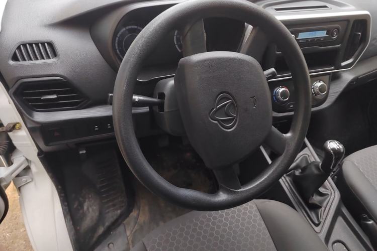 Used CHANGAN KAICHENG Ruixing M80 2021 1.6L Comfort Version 2-Seater Single-Steaming Air-Conditioned China VI Standard Flat Roof with Lift-Up Rear Door DAM16KR Steering Wheel