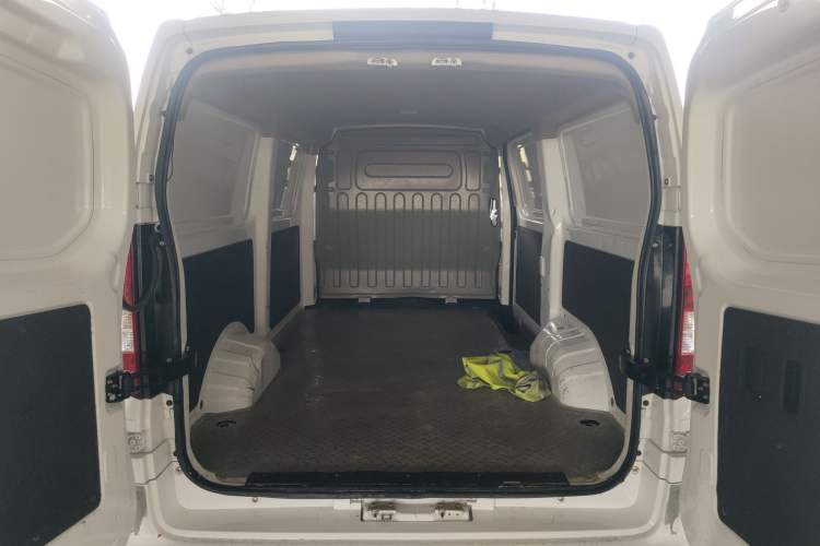 Used CHANGAN KAICHENG Ruixing M80 2021 1.6L Comfort Version 2-Seater Single-Steaming Air Conditioner China VI Standard Flat Roof Dual-Swing Doors – DAM16KR Trunk