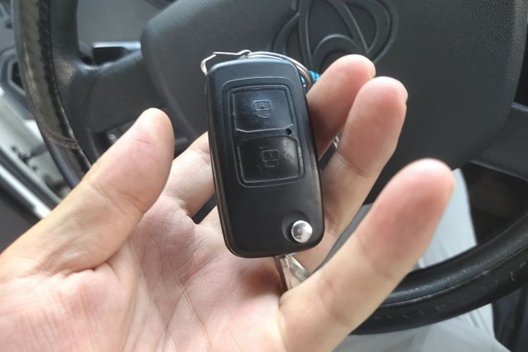Used CHANGAN KAICHENG Ruixing M80 2021 1.6L Comfort Version 2-Seater Single-Steaming Air-Conditioned China VI Standard High-Roof Double-Swing Doors – DAM16KR Vehicle Key