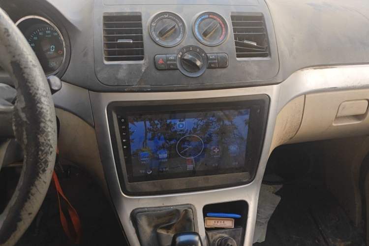 Used CHANGAN KAICHENG Ruixing M90 2016 2.0L Comfort Edition 4G94S Audio And AC Panel