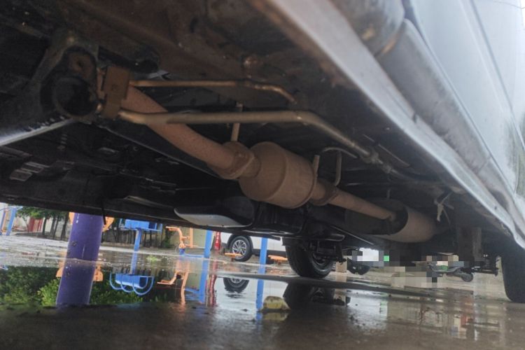 Used CHANGAN KAICHENG Ruixing M90 2016 2.0L Comfort Edition 4G94S Chassis Front Left