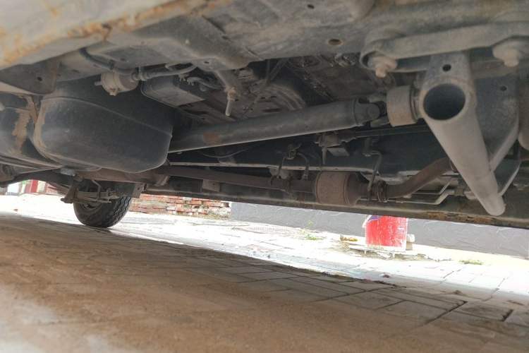 Used CHANGAN KAICHENG Ruixing M90 2016 2.0L Comfort Edition 4G94S Chassis Front Right