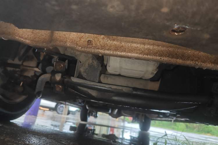 Used CHANGAN KAICHENG Ruixing M90 2016 2.0L Comfort Edition 4G94S Chassis Front