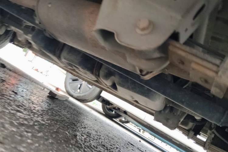 Used CHANGAN KAICHENG Ruixing M90  Chassis Rear Left