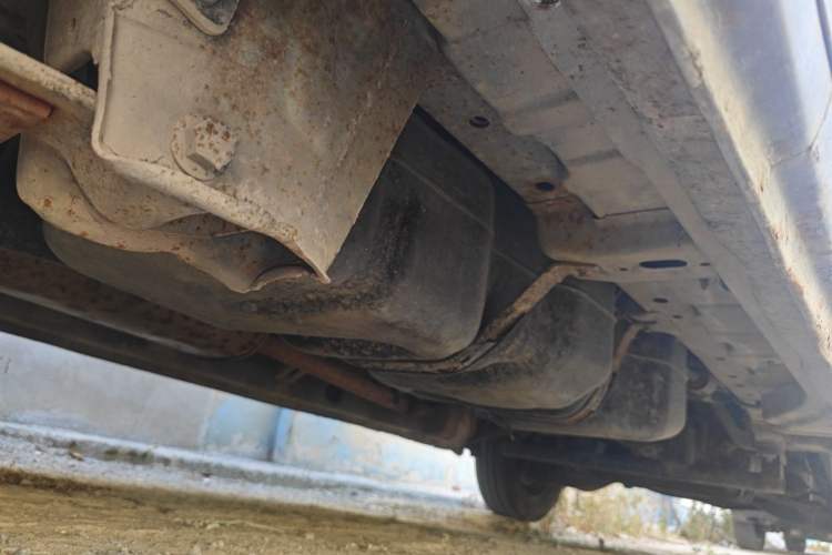 Used CHANGAN KAICHENG Ruixing M90 2016 2.0L Comfort Edition 4G94S Chassis Rear Right