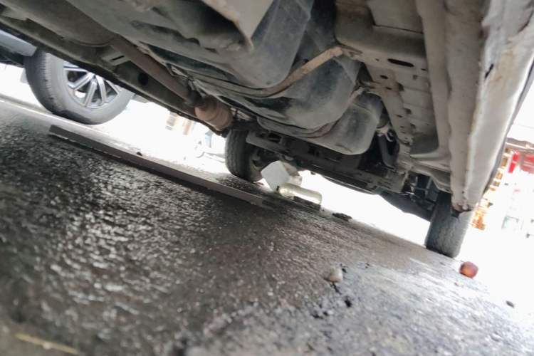 Used CHANGAN KAICHENG Ruixing M90  Chassis Rear Right