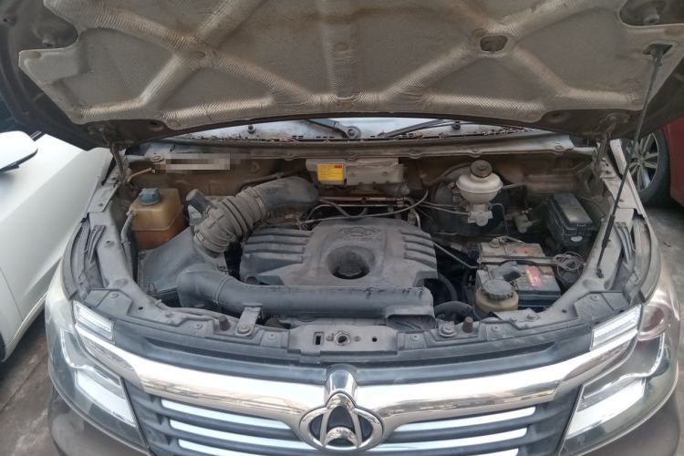 Used CHANGAN KAICHENG Ruixing M90 2016 2.0L Standard Version 4G94S Engine Bay