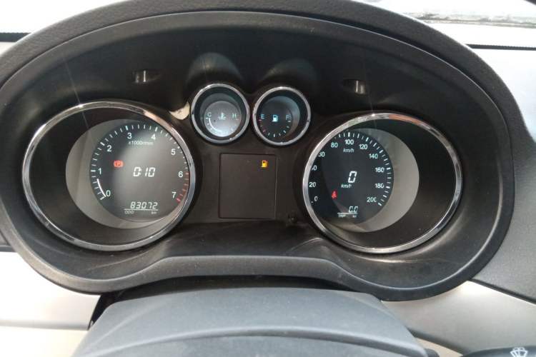 Used CHANGAN KAICHENG Ruixing M90 2016 2.0L Standard Version 4G94S Instrument Cluster