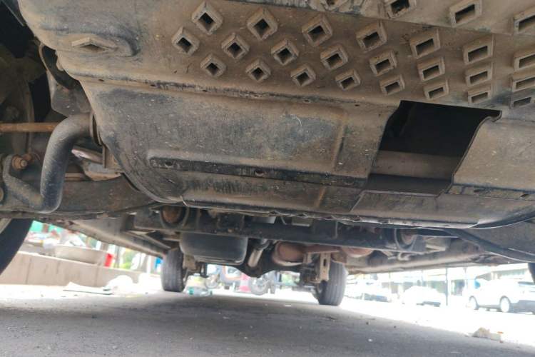 Used CHANGAN KAICHENG Ruixing M90 2016 2.0L Comfort Edition 4G94S Chassis Front