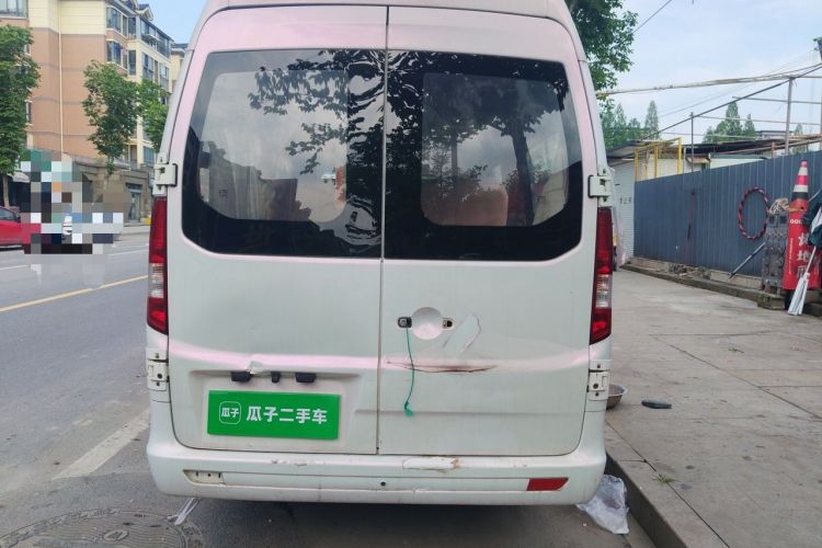 Used CHANGAN KAICHENG Ruixing M90 2016 2.0L Comfort Edition 4G94S Rear