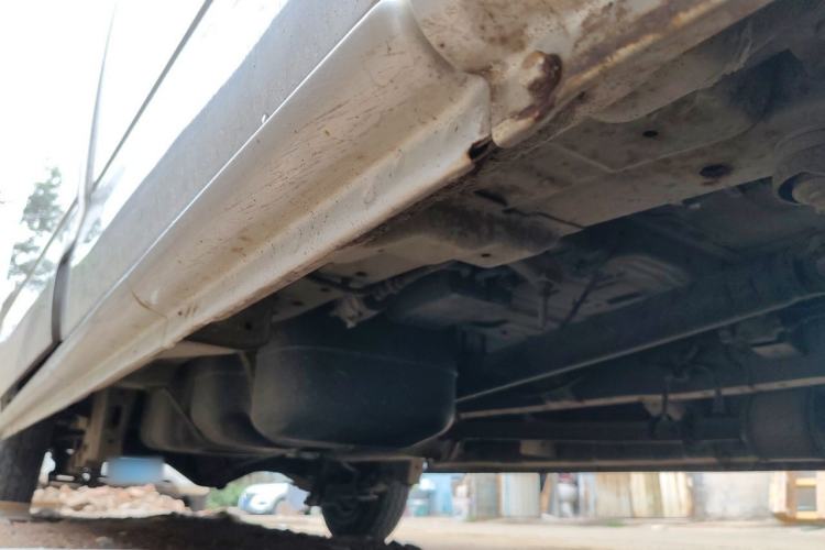 Used CHANGAN KAICHENG Ruixing M90  Chassis Front Right
