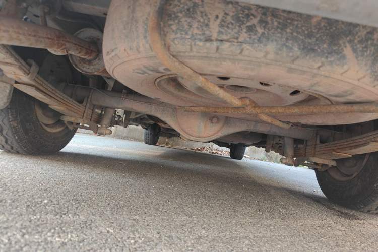 Used CHANGAN KAICHENG Ruixing M90 2016 2.0L Standard Version 4G94S Chassis Rear