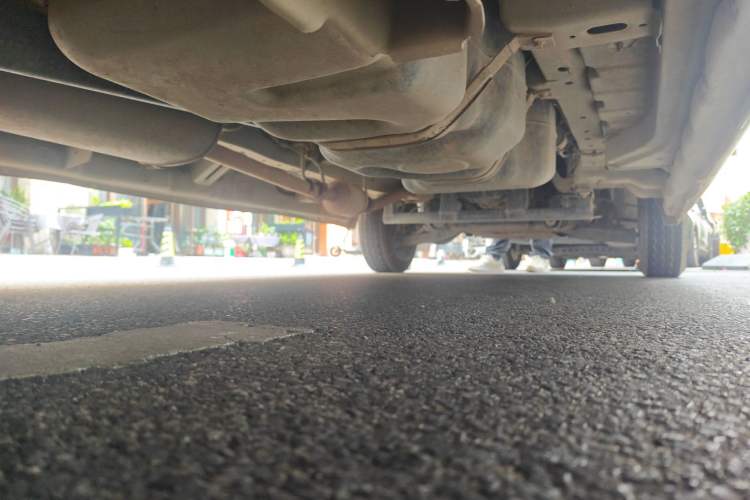 Used CHANGAN KAICHENG Ruixing M90 2016 2.0L Standard Version 4G94S Chassis Rear Right