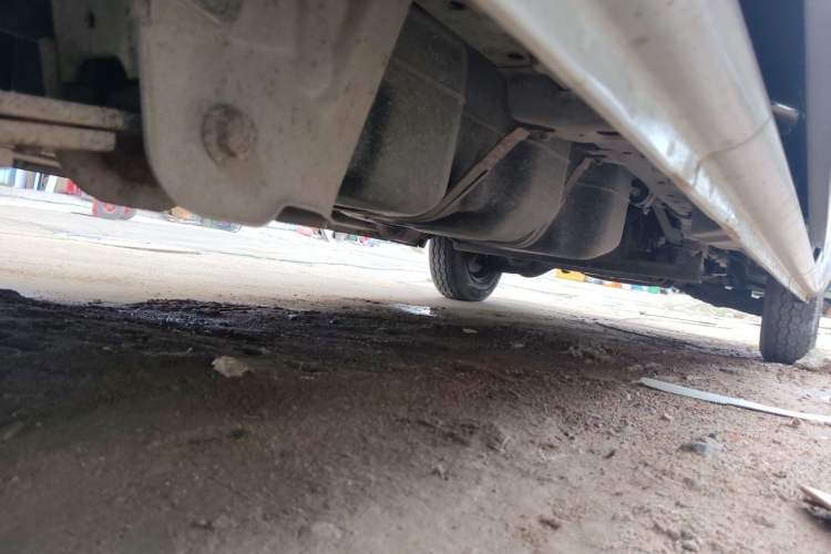 Used CHANGAN KAICHENG Ruixing M90  Chassis Rear Right