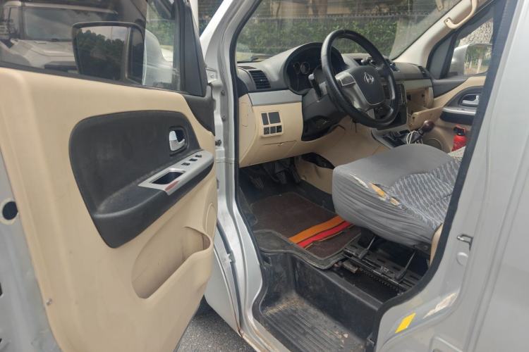 Used CHANGAN KAICHENG Ruixing M90 2016 2.0L Comfort Edition 4G94S Driver Seat