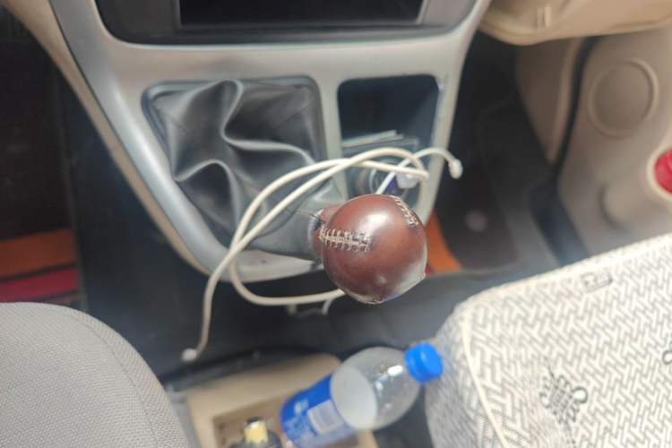 Used CHANGAN KAICHENG Ruixing M90 2016 2.0L Comfort Edition 4G94S Gear Lever
