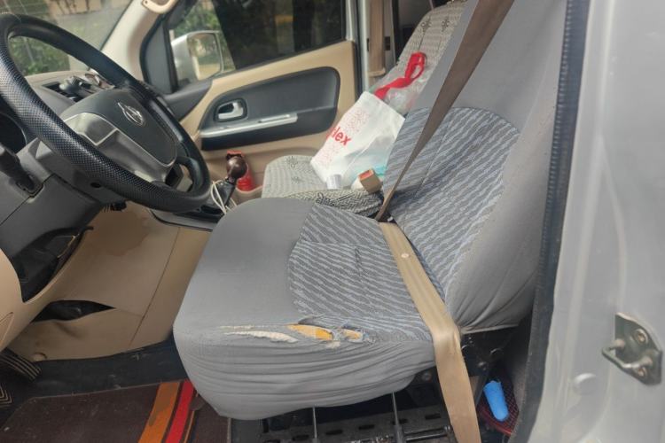 Used CHANGAN KAICHENG Ruixing M90 2016 2.0L Comfort Edition 4G94S Left Front Seat
