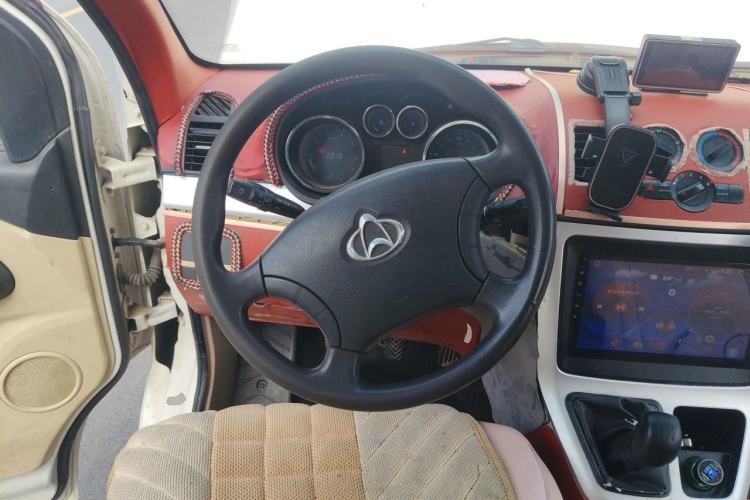 Used CHANGAN KAICHENG Ruixing M90 2016 2.0L Comfort Edition 4G94S Steering Wheel