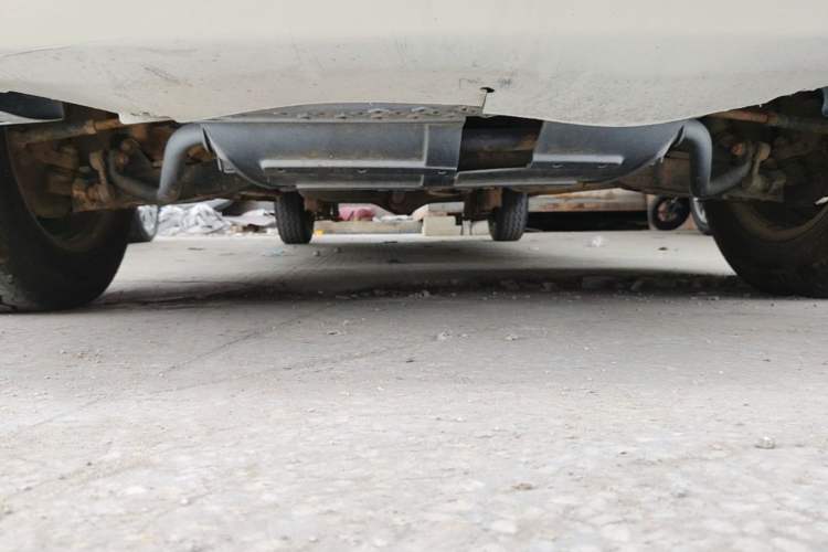 Used CHANGAN KAICHENG Ruixing M90 2016 2.0L Comfort Edition 4G94S Chassis Front