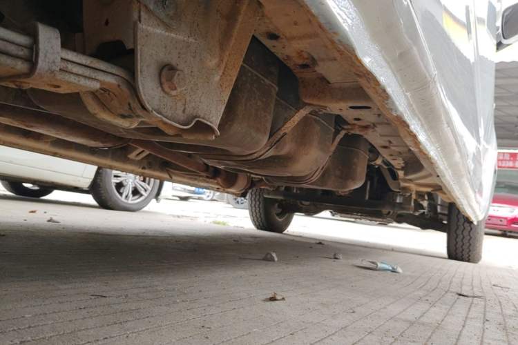 Used CHANGAN KAICHENG Ruixing M90 2016 2.0L Comfort Edition 4G94S Chassis Rear Right