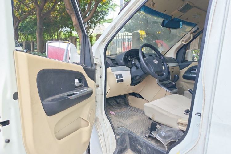 Used CHANGAN KAICHENG Ruixing M90 2016 2.0L Comfort Edition 4G94S Driver Seat