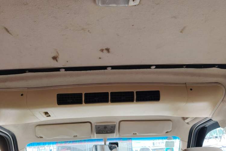 Used CHANGAN KAICHENG Ruixing M90 2016 2.0L Comfort Edition 4G94S Headliner