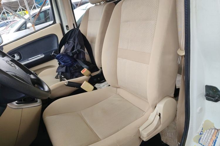 Used CHANGAN KAICHENG Ruixing M90 2016 2.0L Comfort Edition 4G94S Left Front Seat