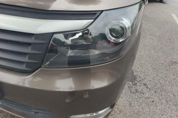 Used CHANGAN KAICHENG Ruixing M90 2017 2.0L Value Edition 7-Seater Hatchback 4G94S Left Front Headlight