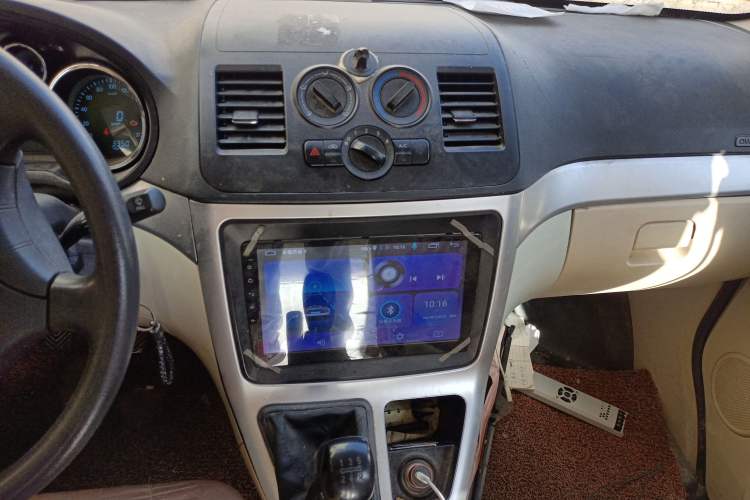 Used CHANGAN KAICHENG Ruixing M90 2017 2.0L Value Edition High-Roof 7-Seater Double-Swing Doors 4G94S Audio And AC Panel